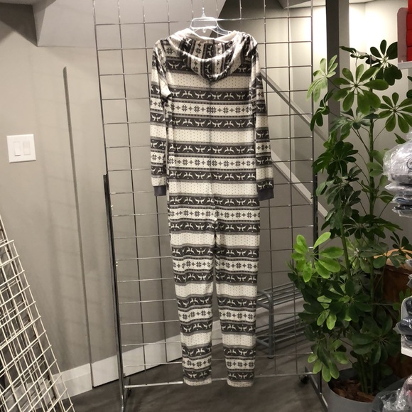 Women’s Polyester Spandex onesie - Picture 2 of 6